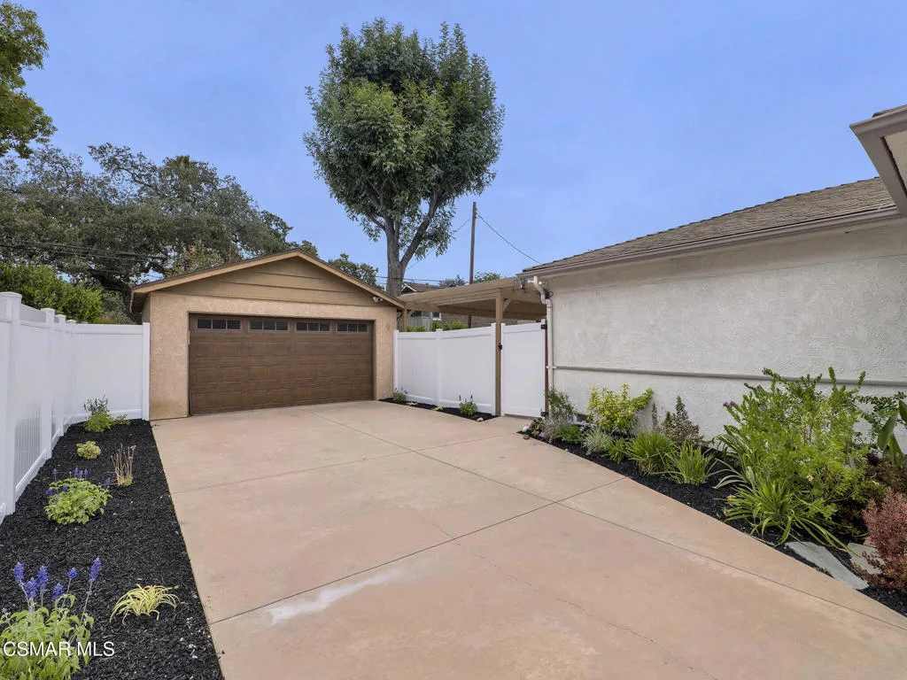 606 Hodencamp Rd, Thousand Oaks -HsHProd