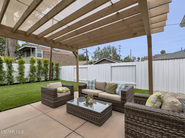 606 Hodencamp Rd, Thousand Oaks -HsHProd