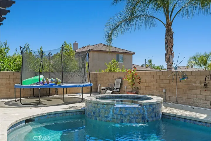 9479 Lost Grove, Riverside, California 92508