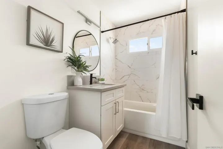 5243 Triana St, San Diego, California 92117