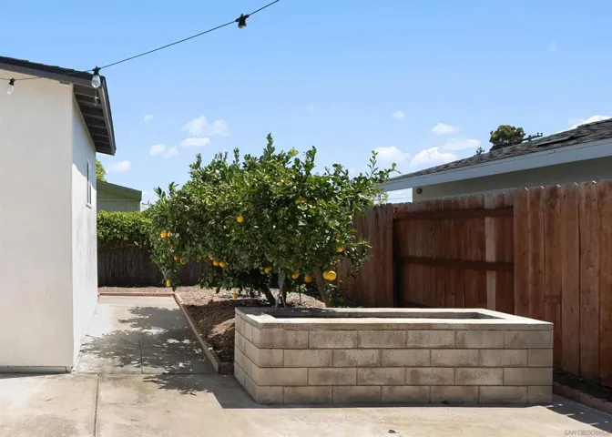 5243 Triana St, San Diego, California 92117