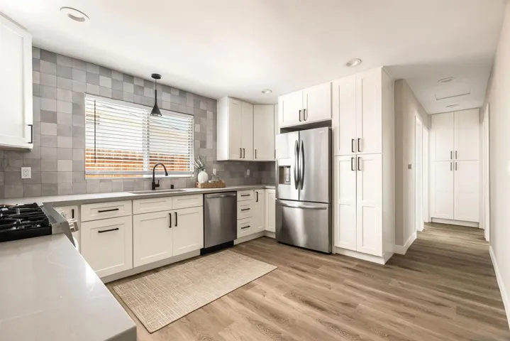 5243 Triana St, San Diego, California 92117