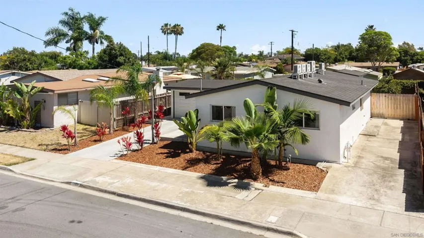 5243 Triana St, San Diego, California 92117