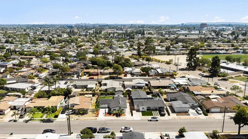 5243 Triana St, San Diego, California 92117