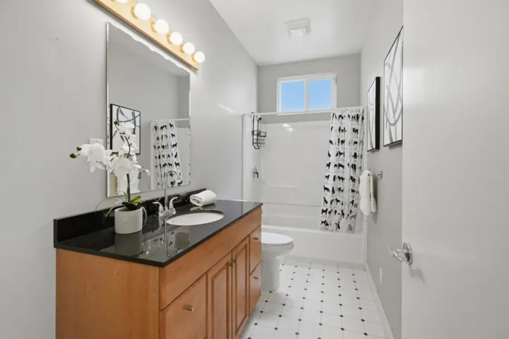 285 Humboldt Road, Brisbane, California 94005