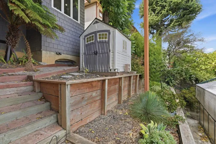 285 Humboldt Road, Brisbane, California 94005