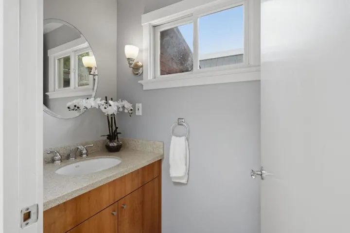 285 Humboldt Road, Brisbane, California 94005