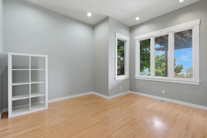 285 Humboldt Road, Brisbane, California 94005
