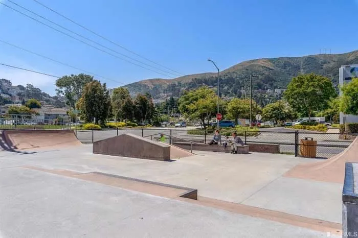 285 Humboldt Road, Brisbane, California 94005