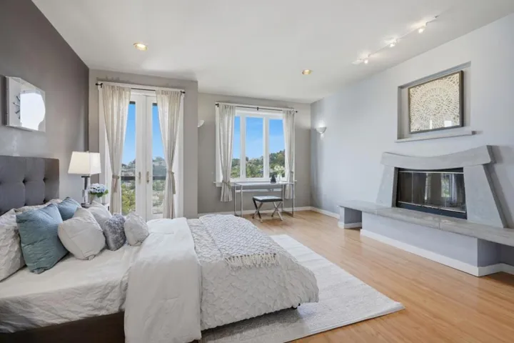 285 Humboldt Road, Brisbane, California 94005