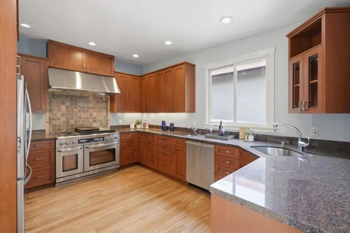 285 Humboldt Road, Brisbane, California 94005