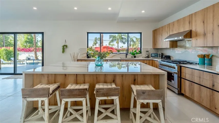 72930 Willow Street, Palm Desert, California 92260