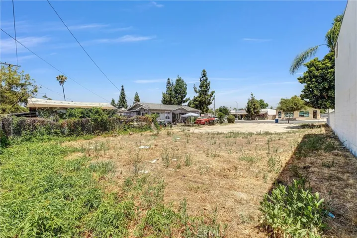 968 E Mission Boulevard, Pomona, California 91766