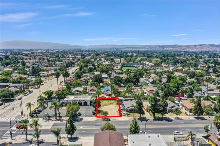 968 E Mission Boulevard, Pomona, California 91766
