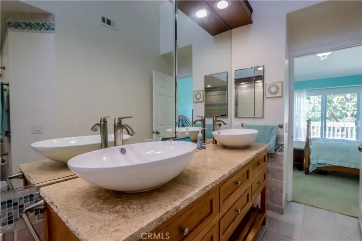 431 Cranston Court 101, Long Beach, California 90803
