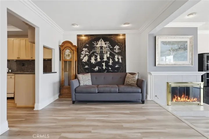 16101 Saint Croix Circle, Huntington Beach, California 92649
