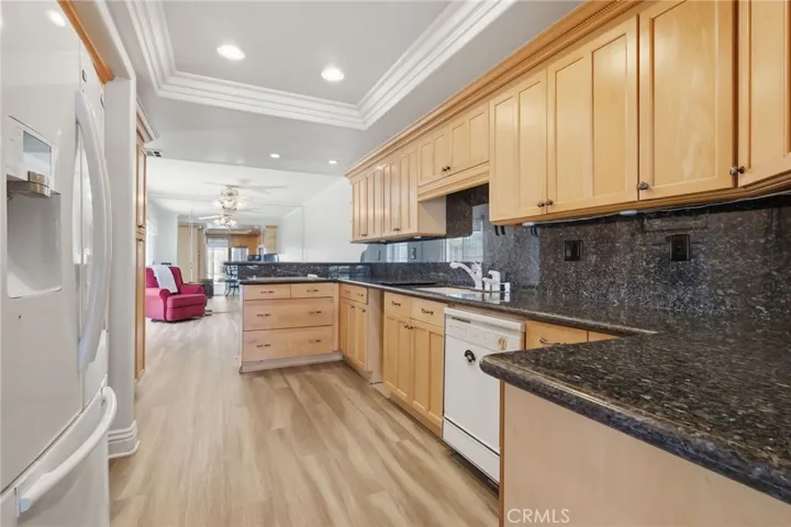 16101 Saint Croix Circle, Huntington Beach, California 92649
