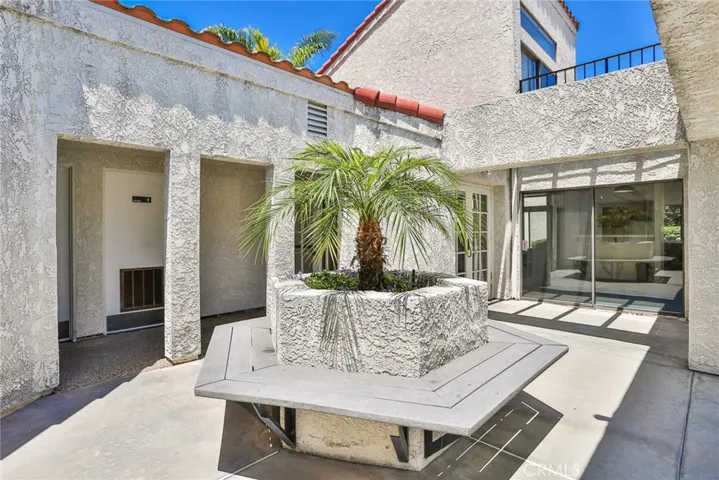5031 Dorado Drive 107, Huntington Beach, California 92649