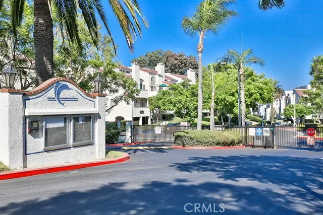 5031 Dorado Drive 107, Huntington Beach, California 92649