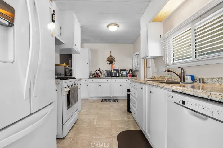 27150 Shadel 59, Menifee, California 92586