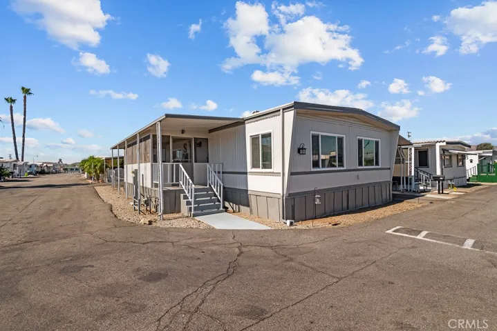 27150 Shadel 59, Menifee, California 92586