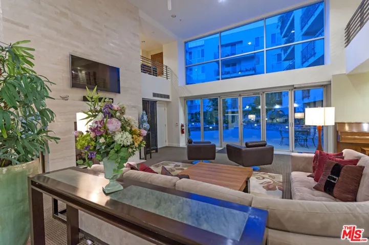 267 S San Pedro Street 213, Los Angeles, California 90012