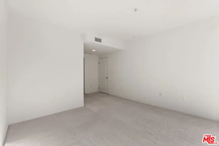 267 S San Pedro Street 213, Los Angeles, California 90012
