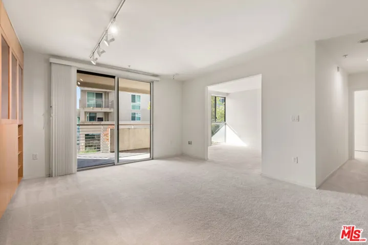267 S San Pedro Street 213, Los Angeles, California 90012