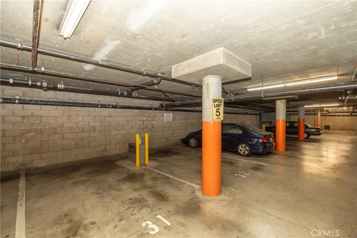 11410 Brookshire 319, Downey, California 90241