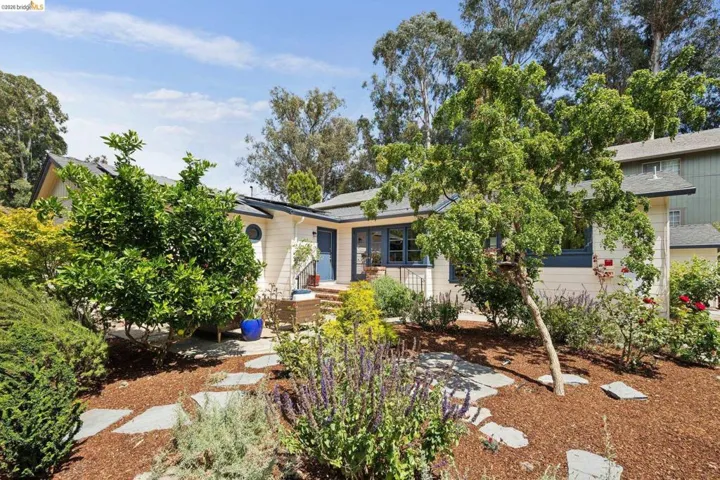 3635 Majestic Ave, Oakland, California 94605