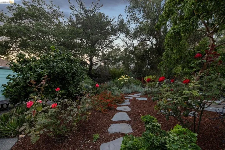 3635 Majestic Ave, Oakland, California 94605