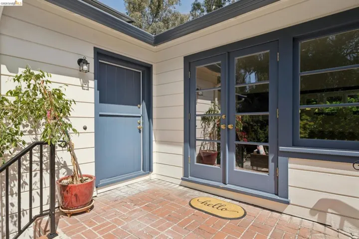 3635 Majestic Ave, Oakland, California 94605