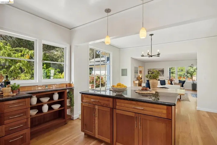 3635 Majestic Ave, Oakland, California 94605