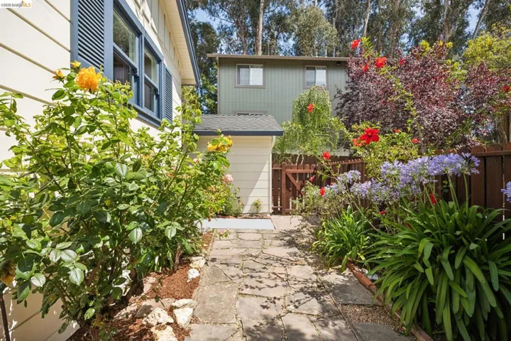3635 Majestic Ave, Oakland, California 94605