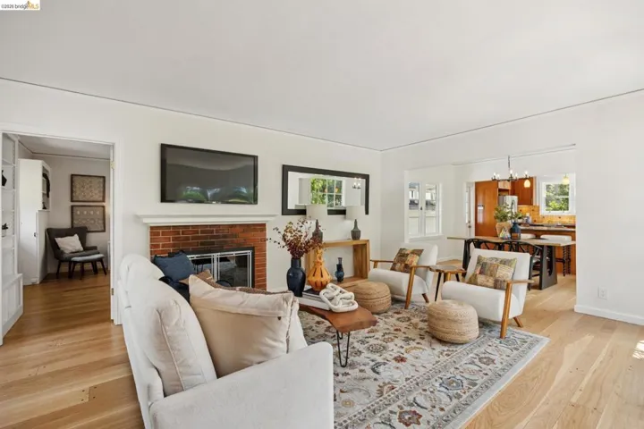 3635 Majestic Ave, Oakland, California 94605