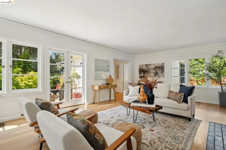 3635 Majestic Ave, Oakland, California 94605