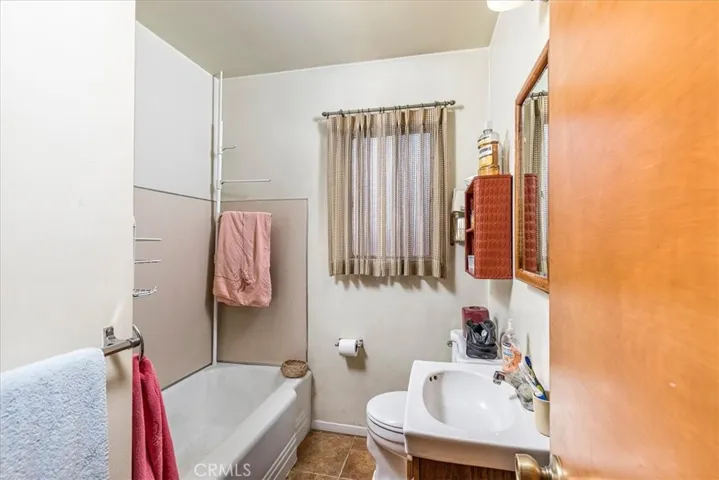 949 W Rosewood Court, Ontario, California 91762