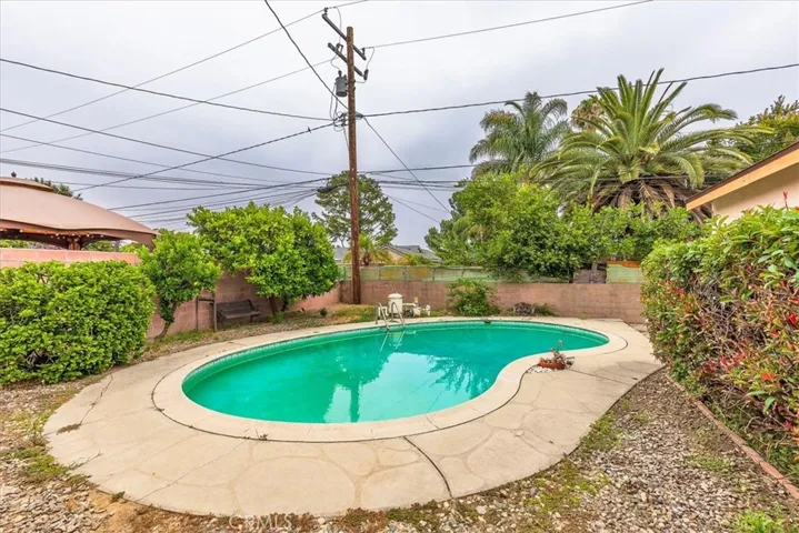 949 W Rosewood Court, Ontario, California 91762