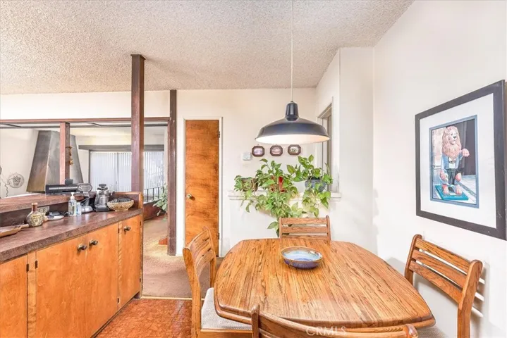wet bar & entrance to kitchen