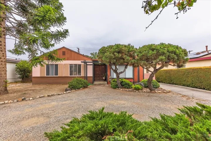 949 W Rosewood Court, Ontario, California 91762
