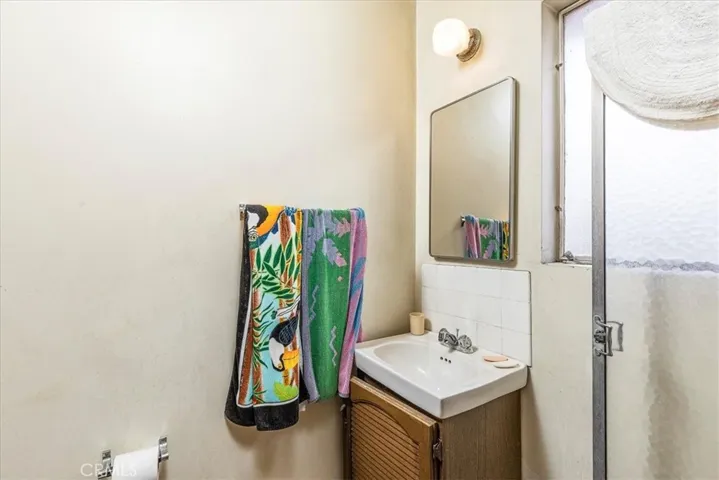 949 W Rosewood Court, Ontario, California 91762