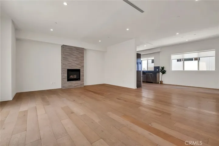 1715 Armacost Avenue 2, Los Angeles, California 90025