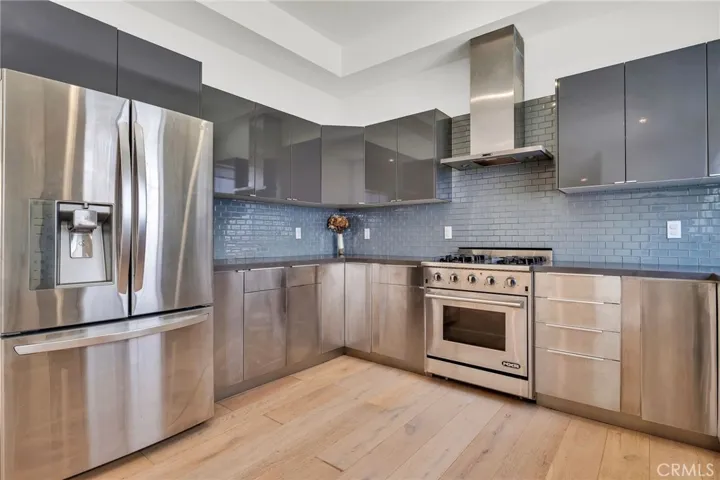 1715 Armacost Avenue 2, Los Angeles, California 90025