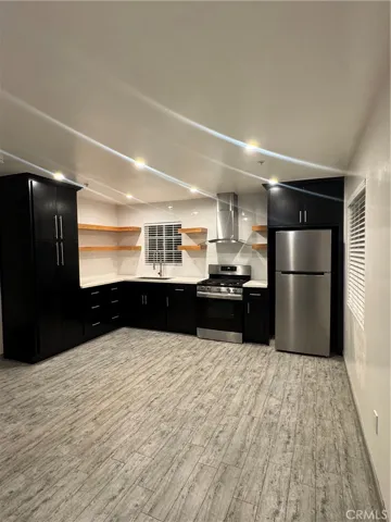 554 W 93rd, Los Angeles, California 90044