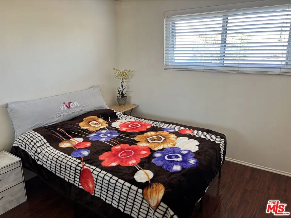 Upstairs Bedroom #3