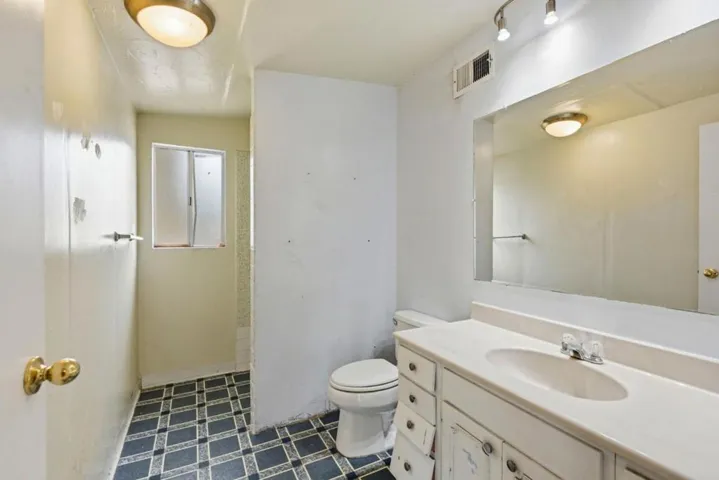 22444 Fuller Avenue, Hayward, California 94541