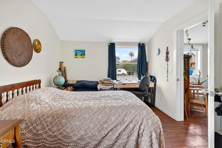 11. Unit B Bedroom 1