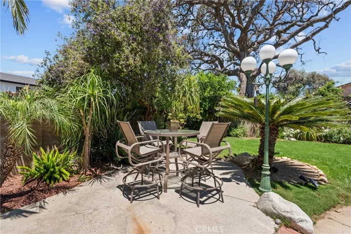 9933 Nevada, Chatsworth, California 91311