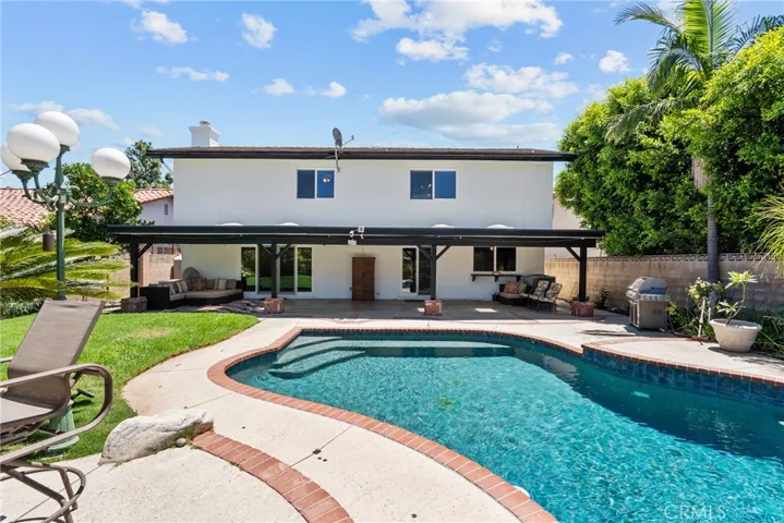 9933 Nevada, Chatsworth, California 91311
