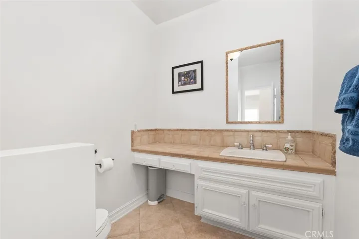 powder room